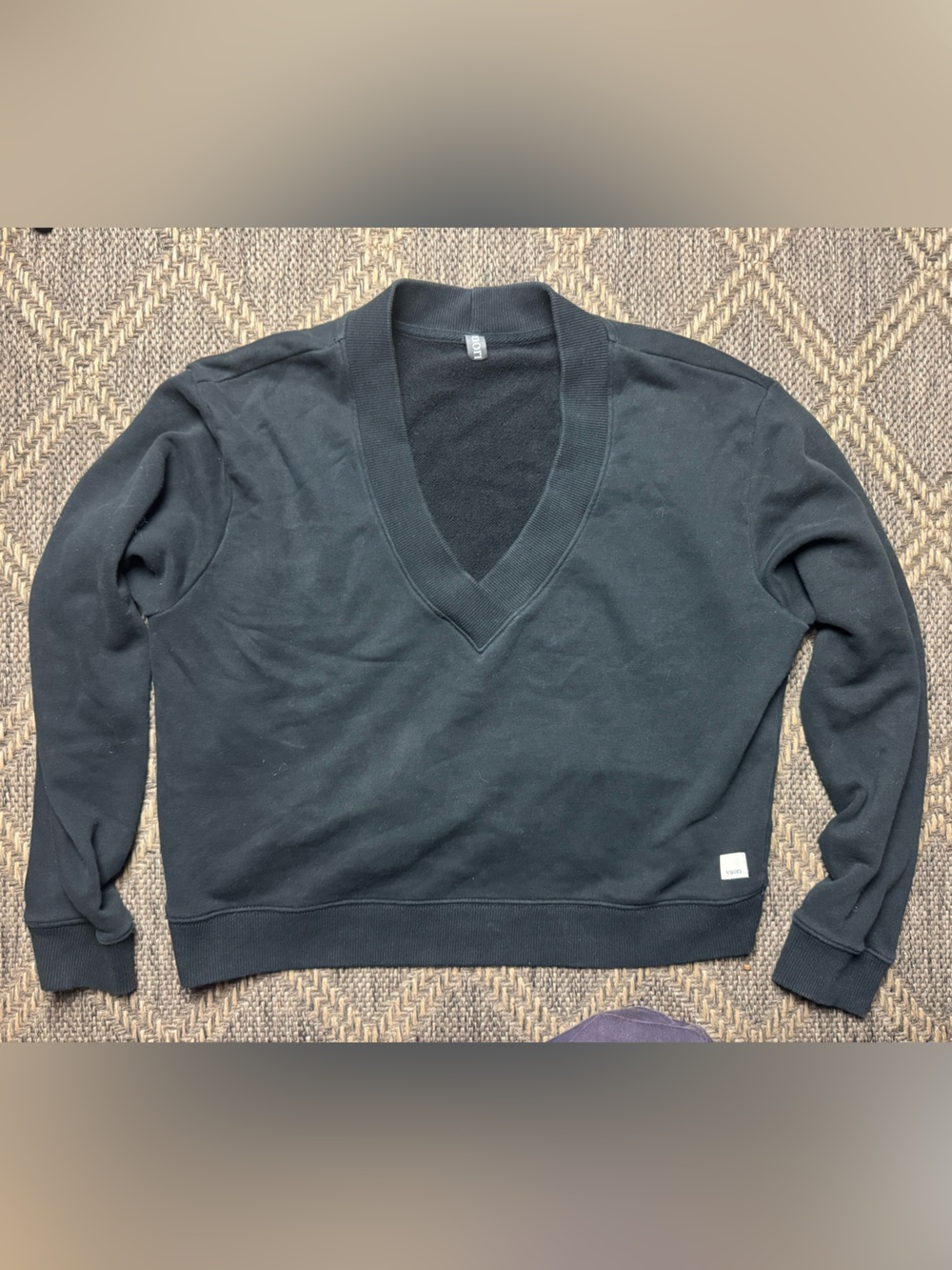 Vuori Black V-Neck Men's Sweater